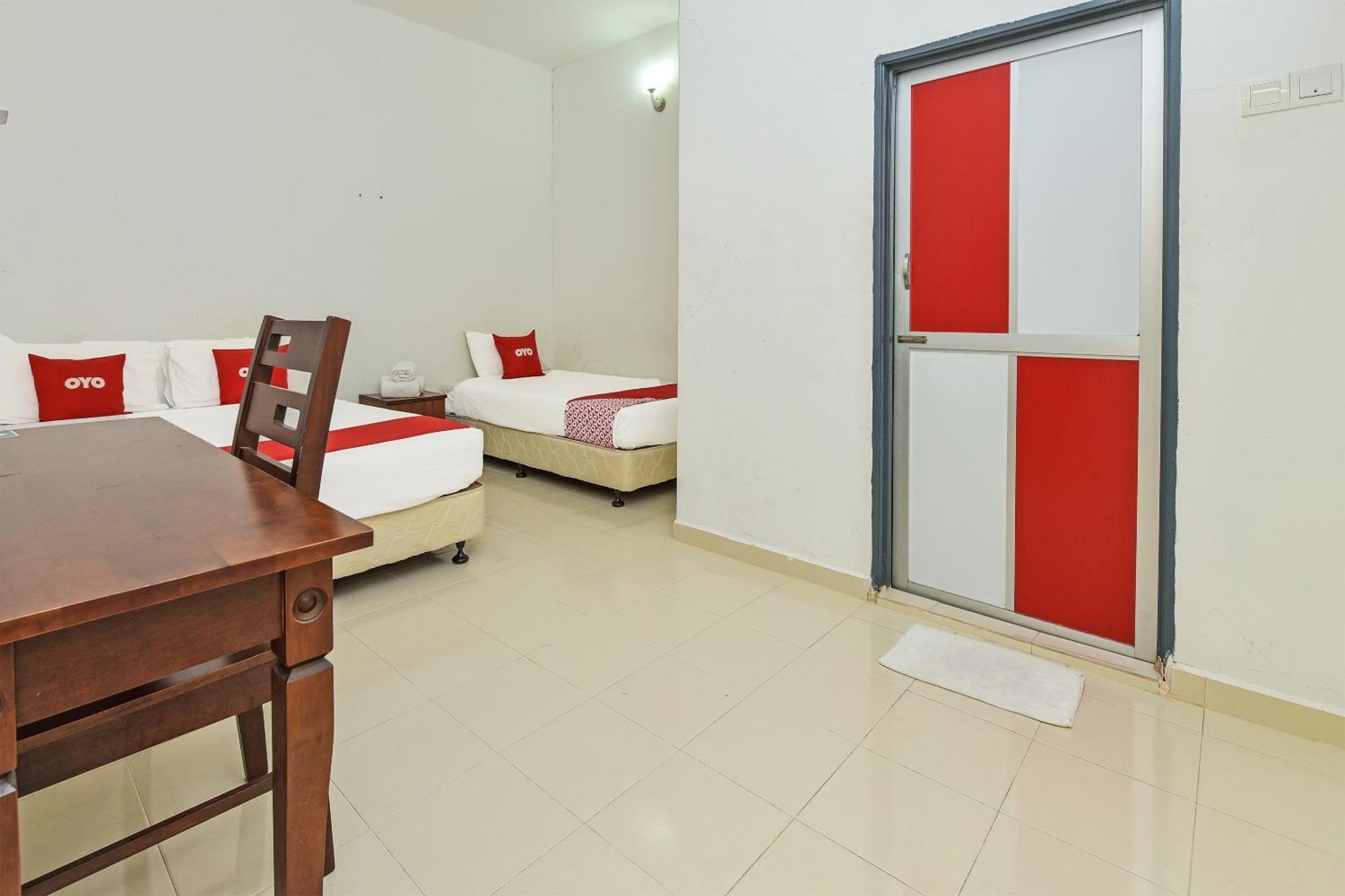 Oyo 275 Senyum Inn Pantai Cenang  Exterior foto